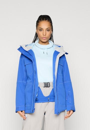 Спортивная куртка