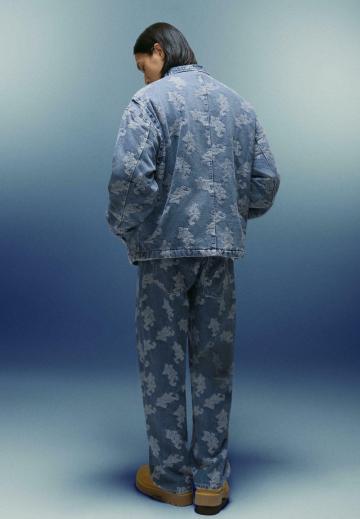 Джинсовая куртка