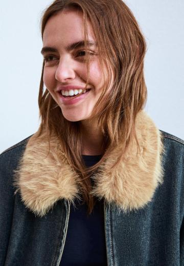 Джинсовая куртка