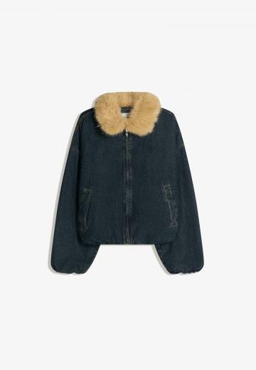 Джинсовая куртка