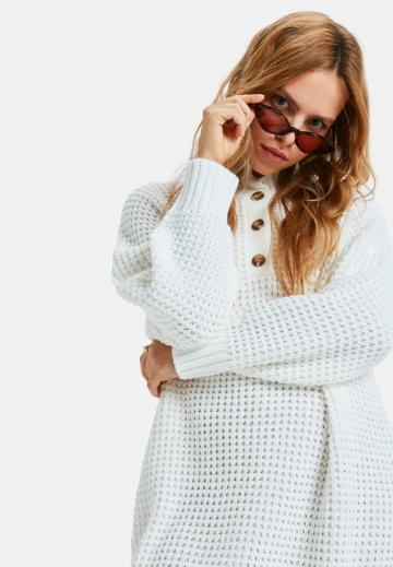 Вязаное платье