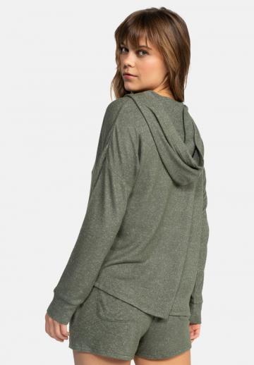 Пуловер с капюшоном