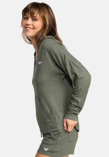 Пуловер с капюшоном