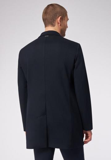 Короткое пальто