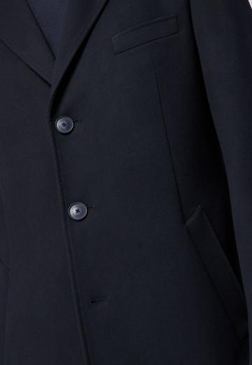 Короткое пальто