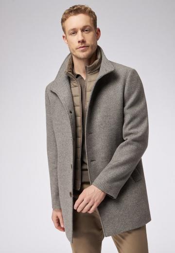 Короткое пальто