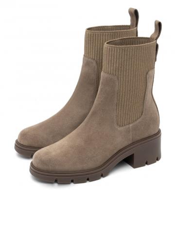 Ботинки челси