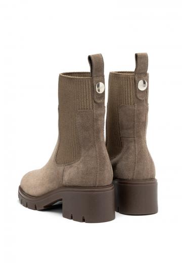 Ботинки челси