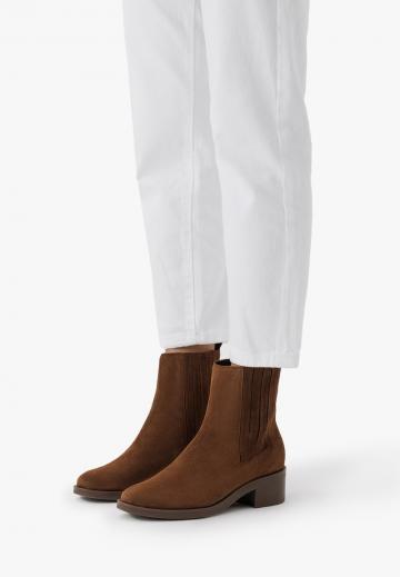 Ботинки челси