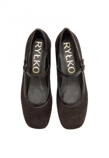 Туфли с ремешком