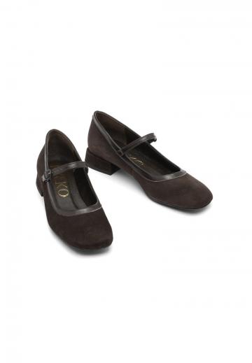 Туфли с ремешком