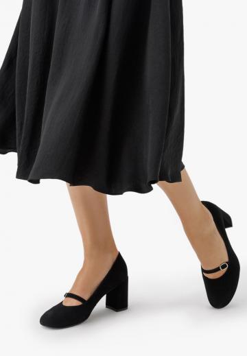 Туфли с ремешком