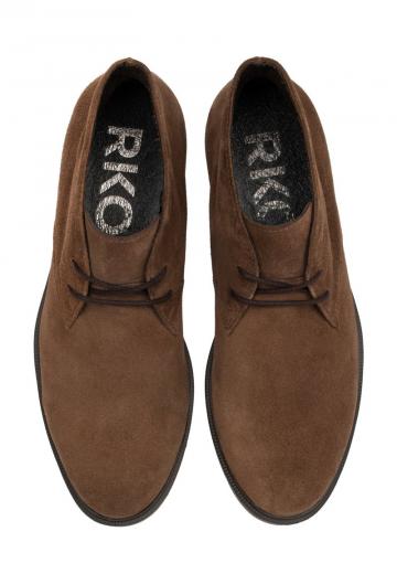 Ботинки на шнуровке