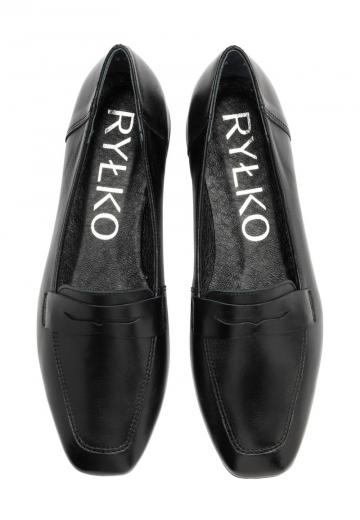 Полуботинки