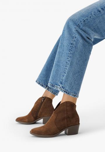 Ковбойские сапоги