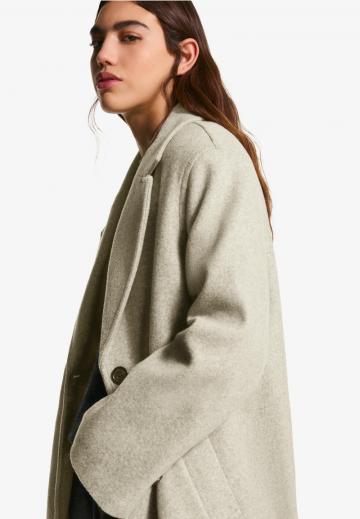 Шерстяное пальто