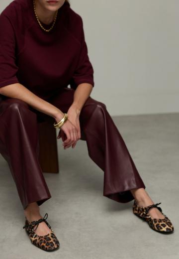 Гандбольные кроссовки