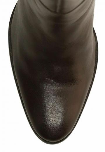 Высокие сапоги