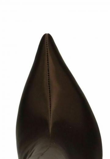 Высокие сапоги