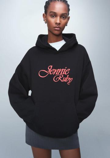 Пуловер с капюшоном