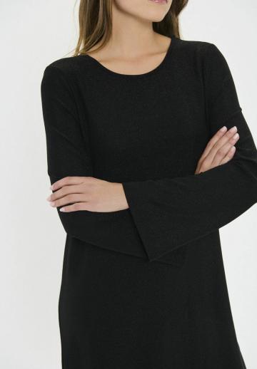 Вязаное платье