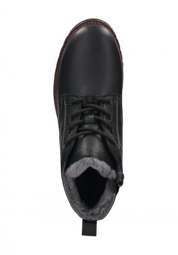 Зимние ботинки