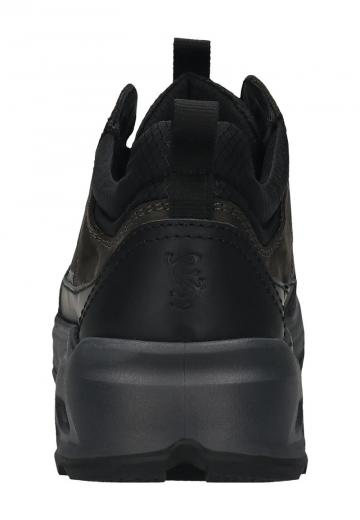 Ботинки на шнуровке