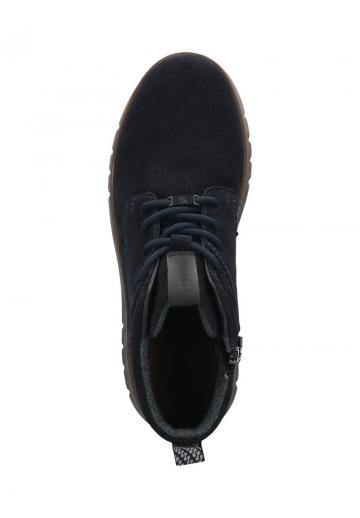 Зимние ботинки