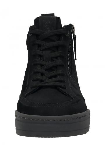 Ботинки на шнуровке