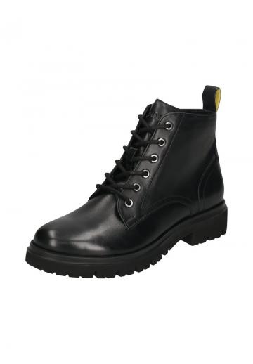 Ботинки на шнуровке