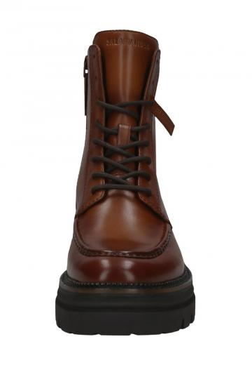 Ботинки на шнуровке