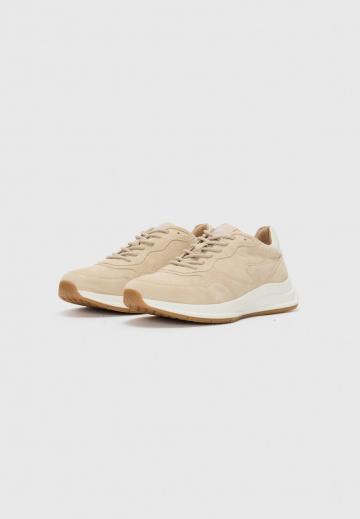 Гандбольные кроссовки