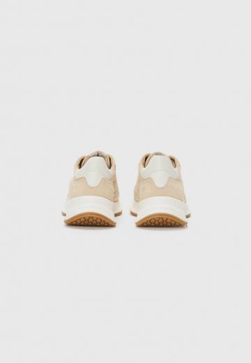 Гандбольные кроссовки