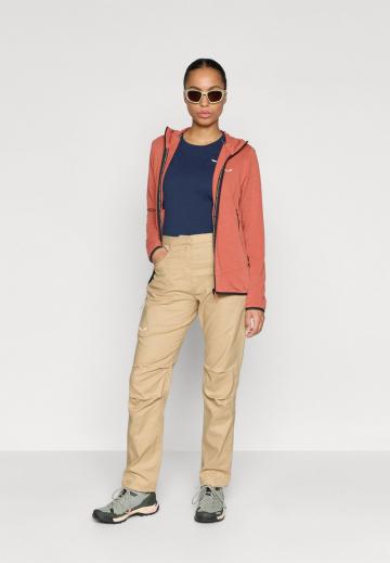 Спортивная толстовка