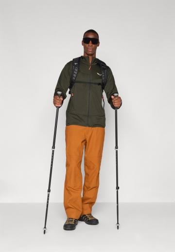 Спортивная кофта