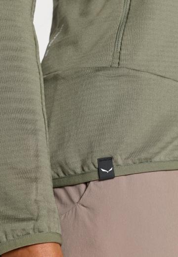 Спортивная толстовка