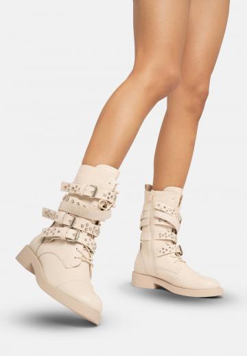 Сапоги на шнуровке