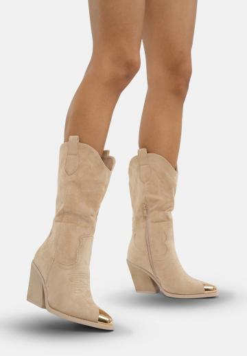 Ковбойские сапоги