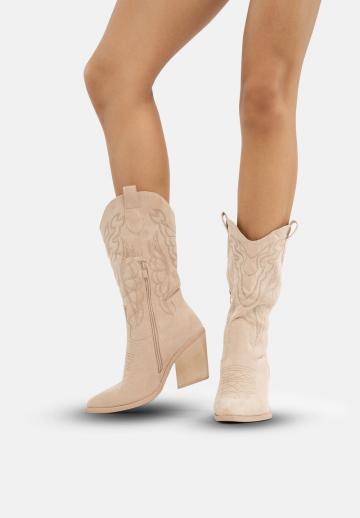 Ковбойские сапоги