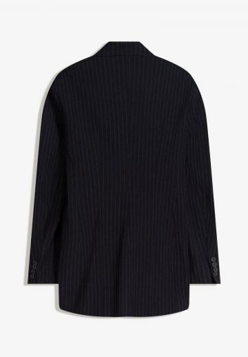 Короткое пальто