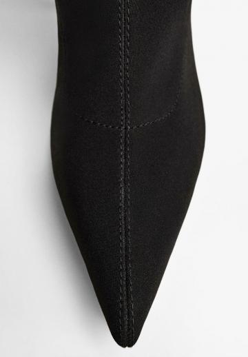 Высокие сапоги