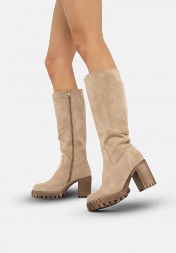 Сапоги на платформе