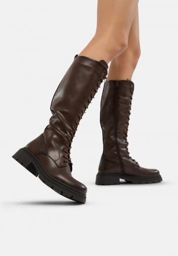 Сапоги на шнуровке