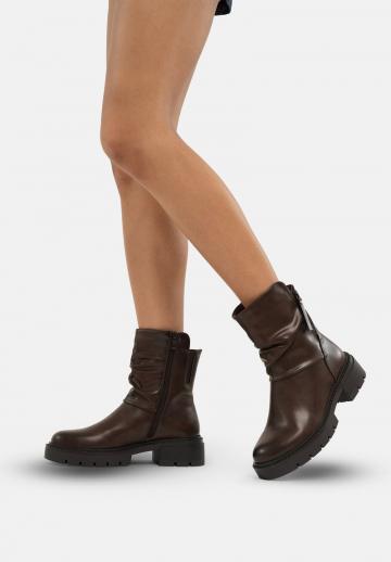 Полусапожки на платформе