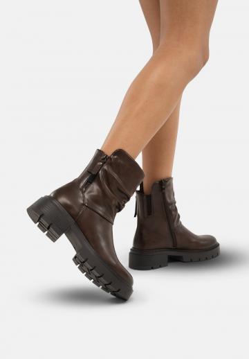 Полусапожки на платформе