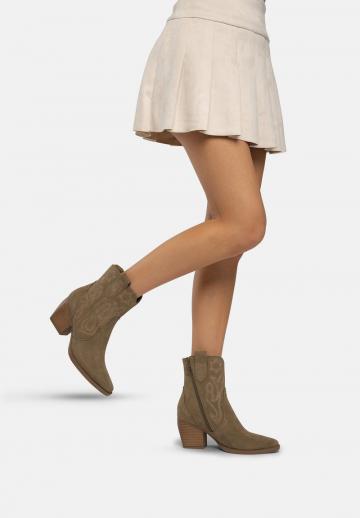 Ковбойские сапоги