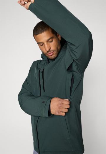 Сноубордическая куртка