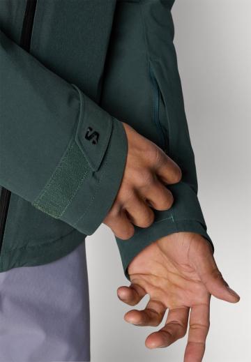 Сноубордическая куртка