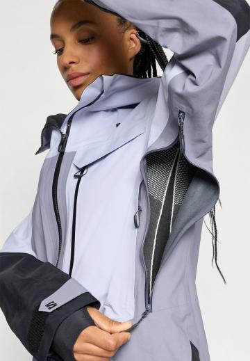 Спортивная куртка