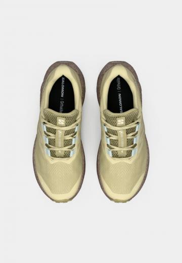 Беговые кроссовки